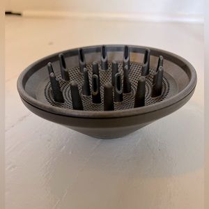 Dyson diffuser